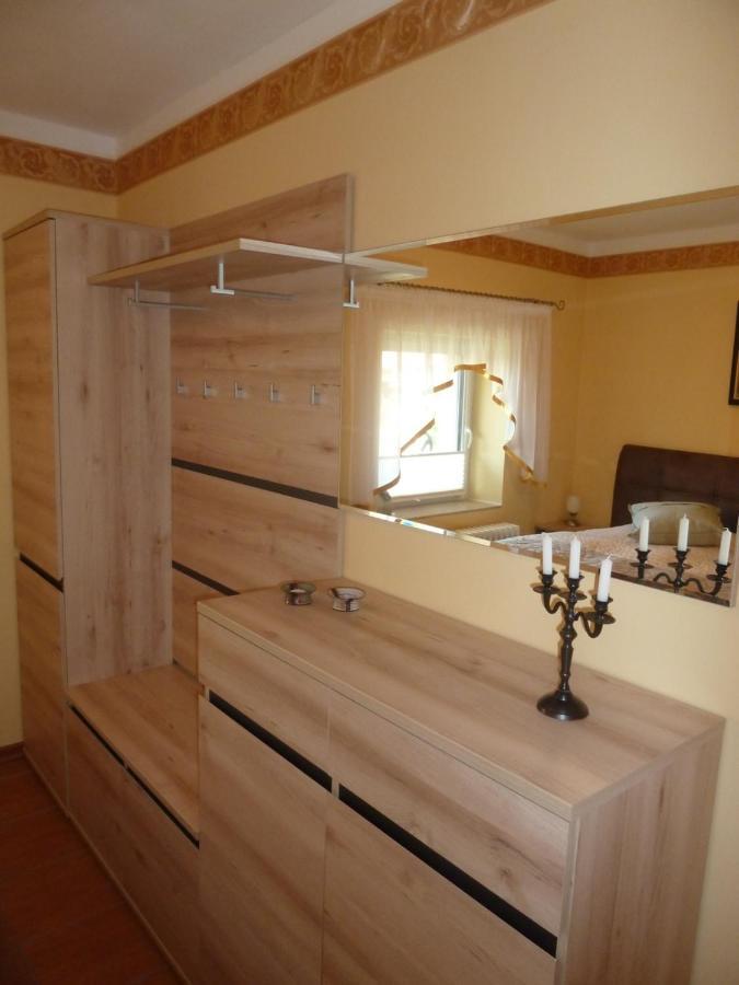 Apartamento Ferien auf Rügen Familie Geist Garz  Exterior foto